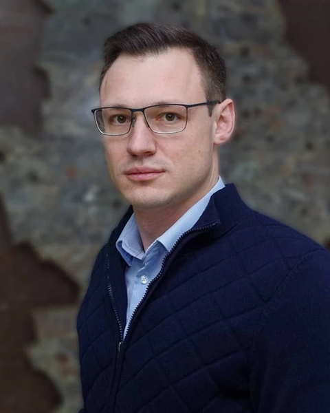 Гарцев Дмитрий Анатольевич