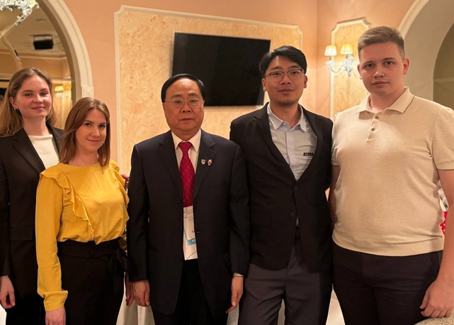 Ординаторы кафедры кардиологии РМАНПО встретились с гостями из Китая Ординаторы кафедры кардиологии РМАНПО встретились с гостями из Китая