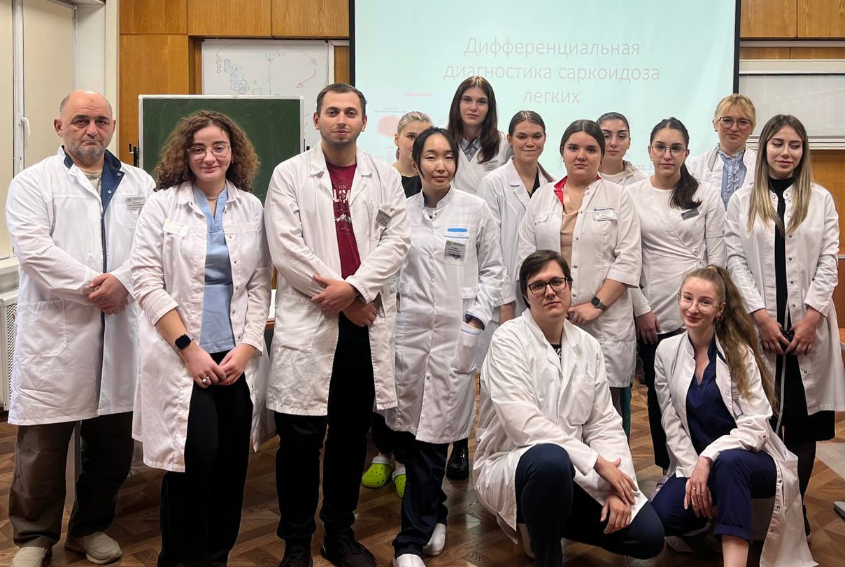 Первое в новом учебном году заседание Школы молодых ученых кафедры рентгенологии и радиологии прошло успешно