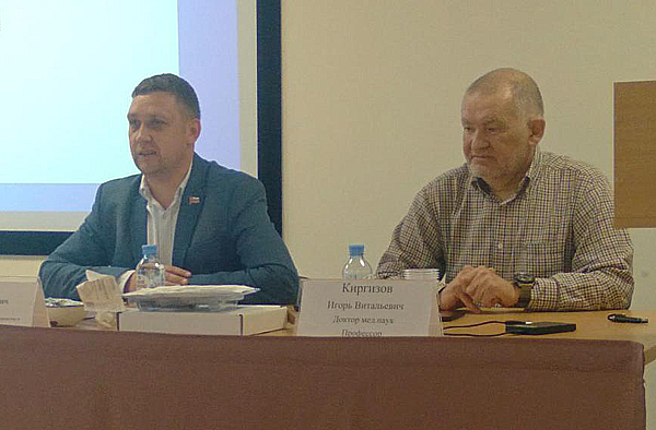 Мастер-классы профессора Киргизова пополнили багаж практического опыта детских хирургов Красноярского края