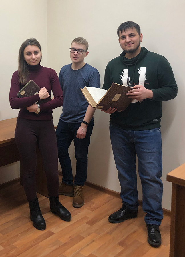 Волонтеры в Научной библиотеке РМАНПО