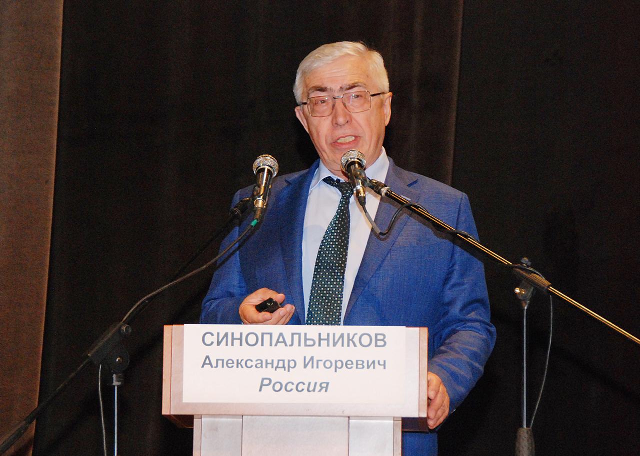 Международный конгресс по антимикробной терапии в Москве: новые стратегии и вызовы в борьбе с инфекциями