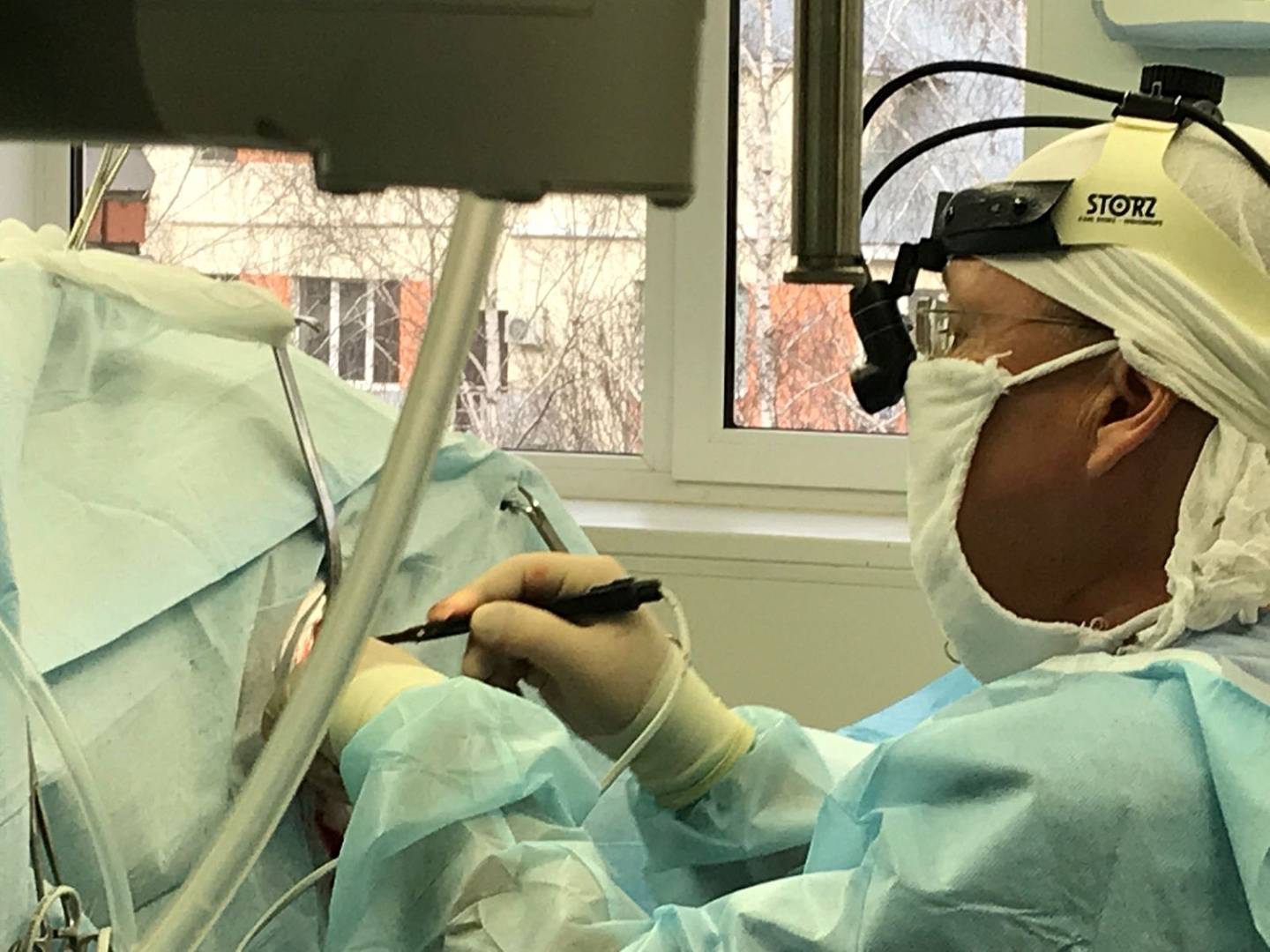 Специалисты кафедры нейрохирургии ПИУВ и Пензенской областной клинической больницы имени Н.Н. Бурденко провели уникальную операцию