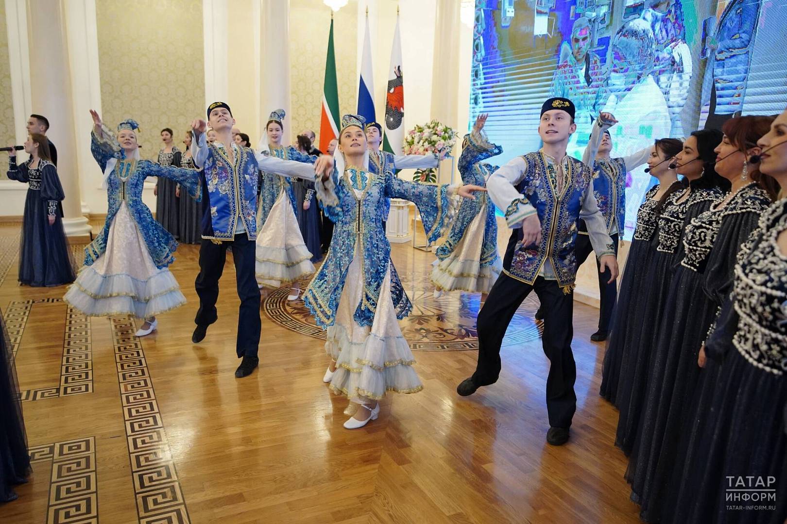 Представители медицинских династий КГМА принимали поздравления в Казанской ратуше