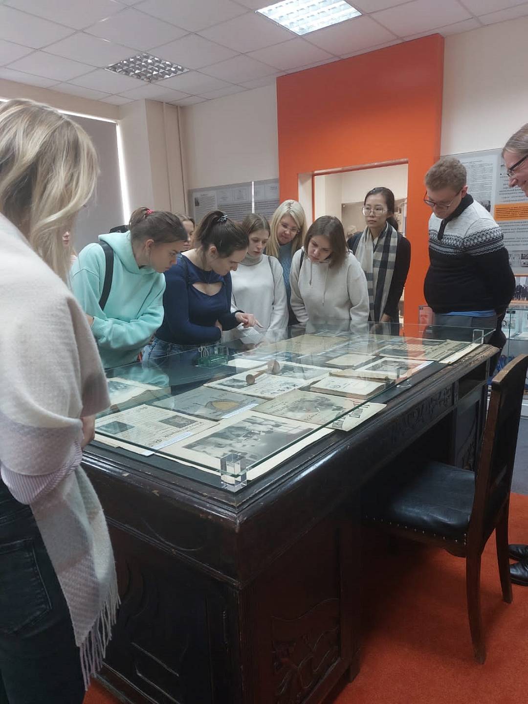 Ординаторы кафедры терапии и полиморбидной патологии имени академика М.С. Вовси в музее РМАНПО Ординаторы кафедры терапии и полиморбидной патологии имени академика М.С. Вовси в музее РМАНПО